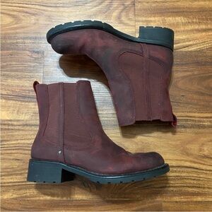 Clarks Orinoco Club Merlot Leather Ankle Boots